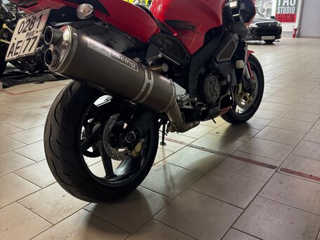 2004 Aprilia Tuono 1000, красный, 500000 рублей, вид 4