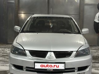 2006 Mitsubishi Lancer IX Рестайлинг, серебристый, 380000 рублей, вид 3