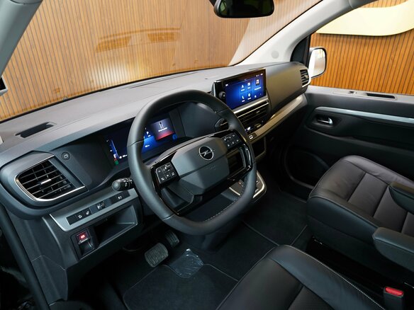 2026 Opel Zafira Life XL I Рестайлинг, чёрный, 6581660 рублей - вид 10