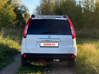 2013 Nissan X-Trail II Рестайлинг, белый, 1090000 рублей, вид 3