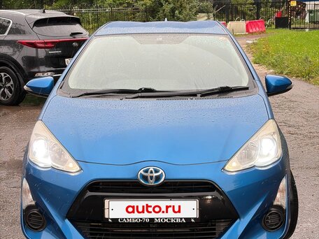 2015 Toyota Aqua I Рестайлинг, синий, 749999 рублей, вид 1