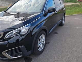 2020 Peugeot 5008 II, чёрный, 1590000 рублей, вид 1