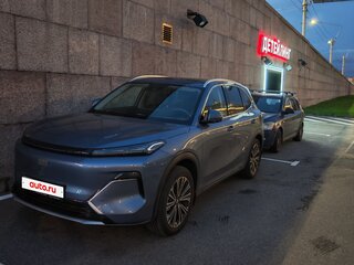 2026 Geely EX5 Гибрид EM-i, синий, 3700000 рублей, вид 1