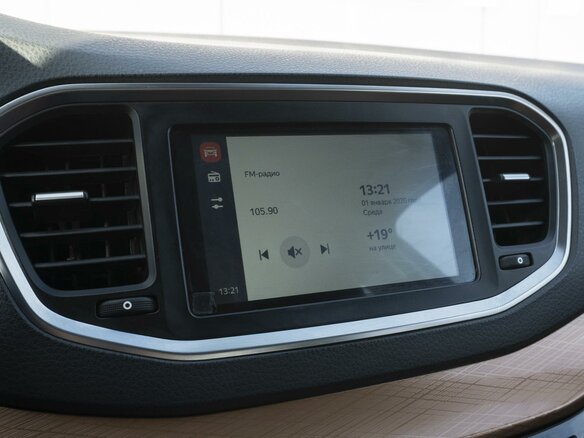 2023 Lada (ВАЗ) Vesta Cross I Рестайлинг (NG), белый, 1299000 рублей - вид 10