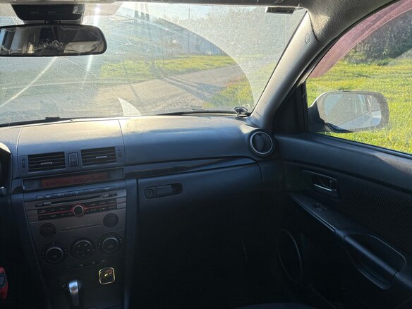 2006 Mazda 3 I (BK), серый, 360000 рублей - вид 12