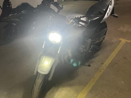 2002 Honda CB 600F Hornet, серебристый, 350000 рублей, вид 5