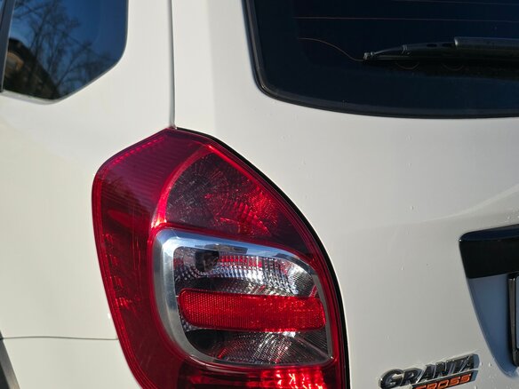 2024 Lada (ВАЗ) Granta Cross I Рестайлинг, белый, 925000 рублей - вид 15