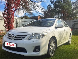 2010 Toyota Corolla X (E140, E150) Рестайлинг, белый, 970000 рублей, вид 1
