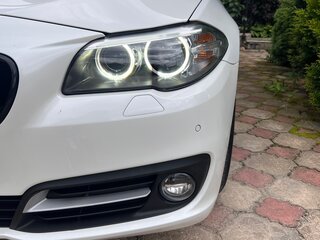 2016 BMW 5 серии 520d VI (F10/F11/F07) Рестайлинг, белый, 2800000 рублей, вид 3