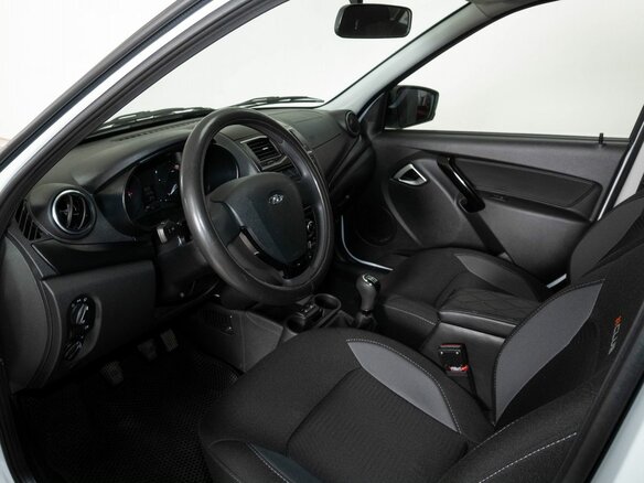2024 Lada (ВАЗ) Granta Euro-2 I Рестайлинг, белый, 970000 рублей - вид 4
