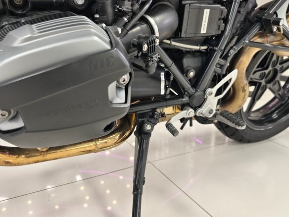 2017 BMW R Nine T Scrambler, серебристый, 1150000 рублей - вид 23