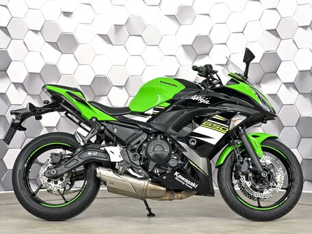 2018 Kawasaki Ninja 650, зелёный, 599000 рублей, вид 3