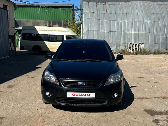 2010 Ford Focus II Рестайлинг, чёрный