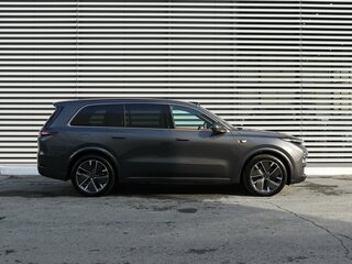 2026 Li Auto (Lixiang) L9 52.3 kWh I Рестайлинг, серый, 11990000 рублей, вид 5