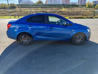 2013 Chevrolet Aveo II, синий, 750000 рублей, вид 4