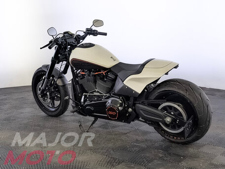 2020 Harley-Davidson FXDR 114, белый, 1899000 рублей, вид 4
