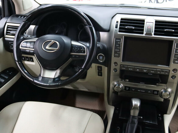 2020 Lexus GX 460 II Рестайлинг 2, белый, 5595950 рублей - вид 10