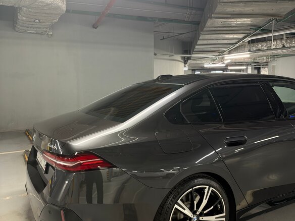 2023 BMW 5 серии 530i xDrive VIII (G60/G61/G68), серый, 7300000 рублей - вид 13