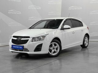 2013 Chevrolet Cruze I Рестайлинг, белый, 700000 рублей, вид 1