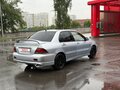 2006 Mitsubishi Lancer IX Рестайлинг, серебристый, 400000 рублей - вид 2