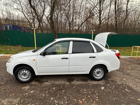 2014 Lada (ВАЗ) Granta I, белый, 395000 рублей - вид 1