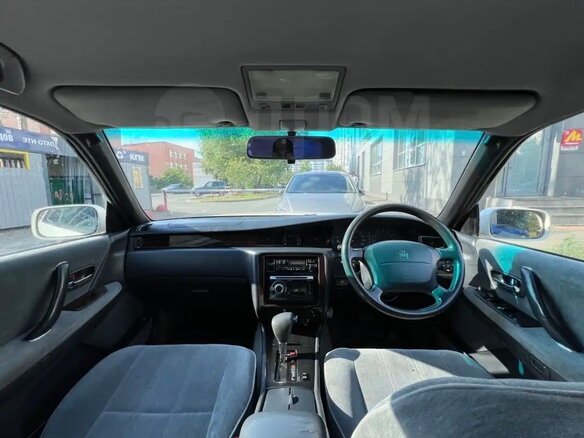 1995 Toyota Crown X (S150), белый - вид 9
