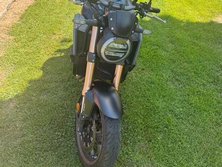 2023 Honda CB 650R, синий, 990000 рублей, вид 2