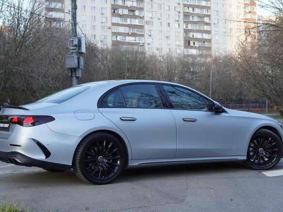 2024 Mercedes-Benz E-Класс 300 VI (W214, S214), серебристый, 8500000 рублей - вид 14