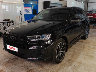 2021 Audi Q7 55 TFSI II (4M) Рестайлинг, чёрный, 6700000 рублей, вид 3