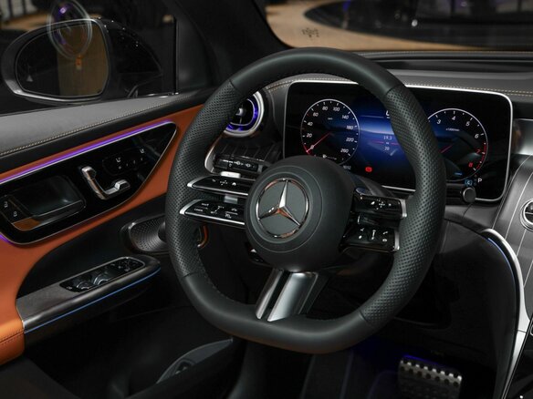2026 Mercedes-Benz GLC 300 II (X254), серый - вид 7