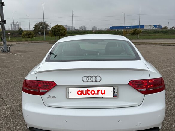 2011 Audi A5 I (8T), белый, 875000 рублей - вид 3