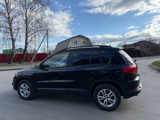 2015 Volkswagen Tiguan I Рестайлинг, чёрный, 1100000 рублей, вид 4