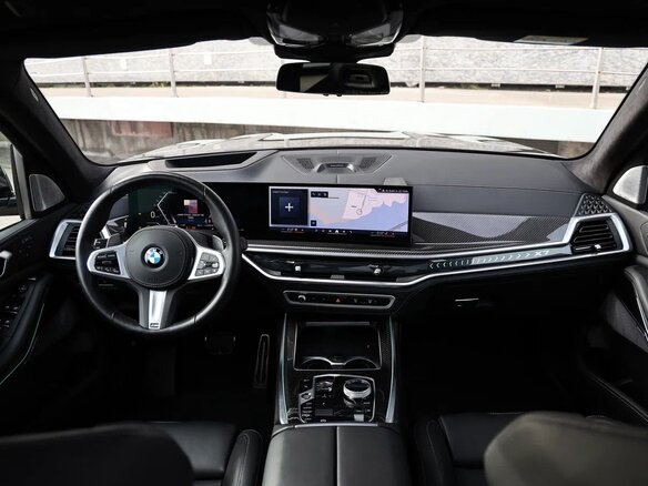 2025 BMW X7 40d I (G07) Рестайлинг, зелёный, 15800000 рублей - вид 14