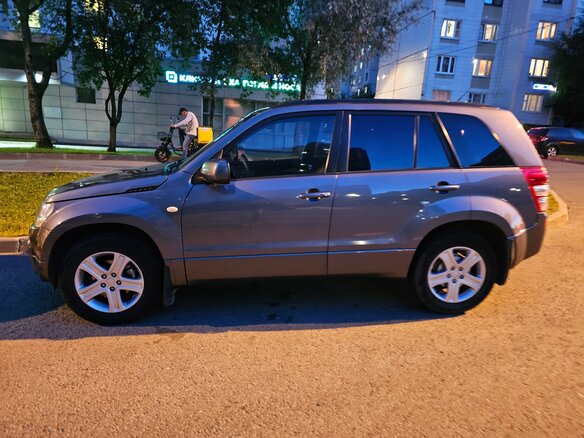 2007 Suzuki Grand Vitara II, серый, 900000 рублей - вид 6