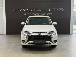 2022 Mitsubishi Outlander III Рестайлинг 3, белый, 2800000 рублей, вид 3