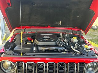 2018 Jeep Wrangler IV (JL), красный, 2950000 рублей, вид 3