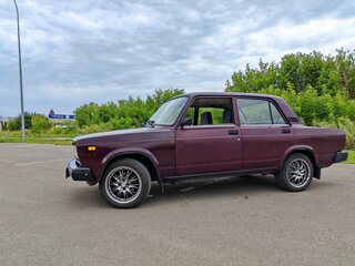 2006 Lada (ВАЗ) 2105, пурпурный, 195000 рублей, вид 2