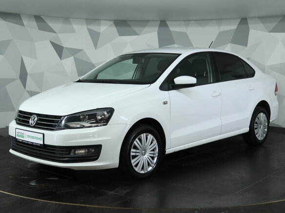 2016 Volkswagen Polo V Рестайлинг, белый, 849000 рублей