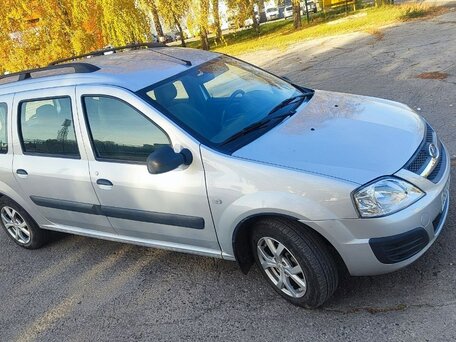 2018 Lada (ВАЗ) Largus I, серебристый, 785000 рублей, вид 3