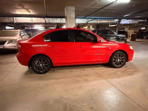 2008 Mazda 3 I (BK) Рестайлинг, красный, 530000 рублей - вид 3