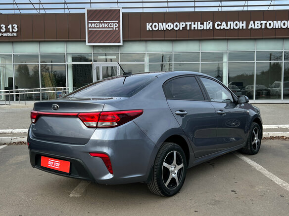 2018 Kia Rio IV, серый, 1260000 рублей - вид 3
