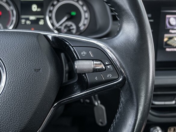 2021 Skoda Rapid II, белый, 1480000 рублей - вид 16