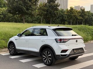 2024 Volkswagen T-Roc I (China Market) Рестайлинг, белый, 1390000 рублей, вид 4