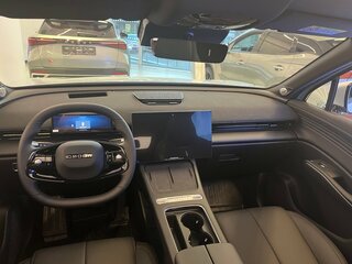 2026 Omoda C7, серебристый, 3099000 рублей, вид 3
