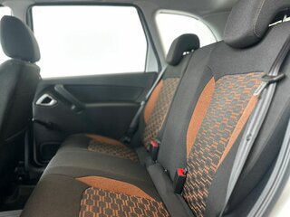 2026 Lada (ВАЗ) Granta Cross I Рестайлинг, белый, 1196000 рублей, вид 5