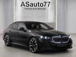 2025 BMW 5 серии 540d xDrive VIII (G60/G61/G68), чёрный, 13450000 рублей, вид 1