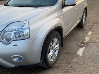 2011 Nissan X-Trail II Рестайлинг, серебристый, 1100000 рублей, вид 4