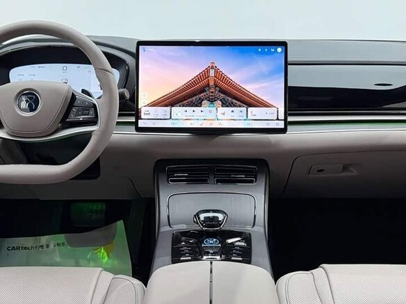 2025 BYD Han DM-i I Рестайлинг 2, серый, 3970000 рублей - вид 25
