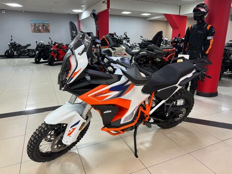2023 KTM 1290 Super Adventure R, белый, 1850000 рублей, вид 5
