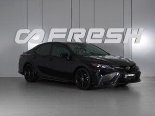 2021 Toyota Camry VIII (XV70) Рестайлинг, чёрный, 3390000 рублей, вид 1